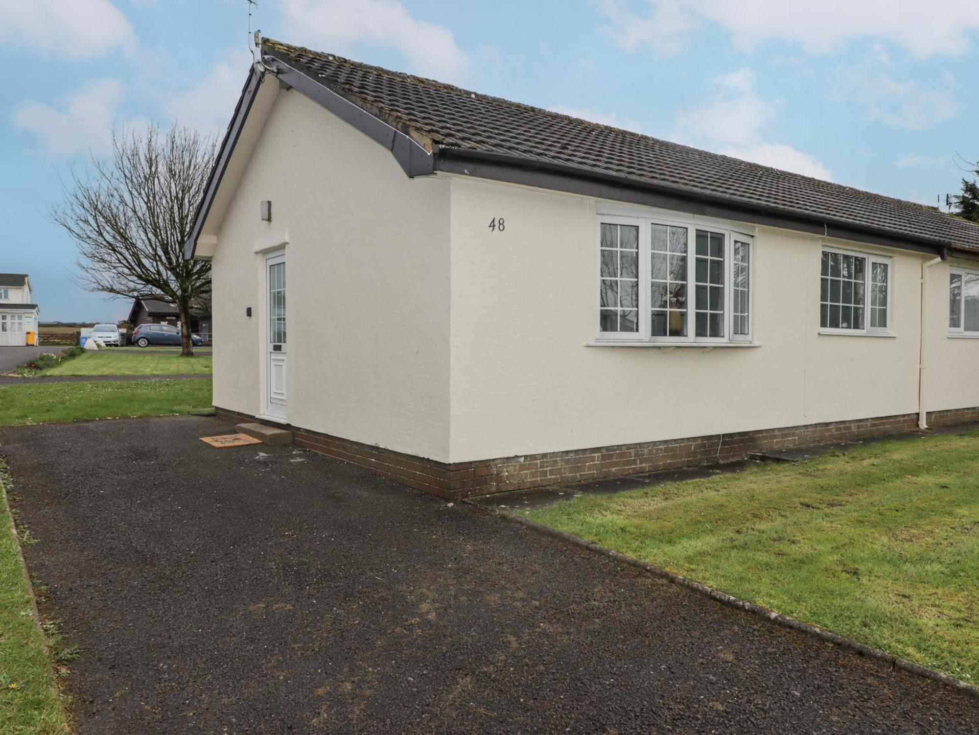 48 Gower Holiday Village Swansea Extérieur photo